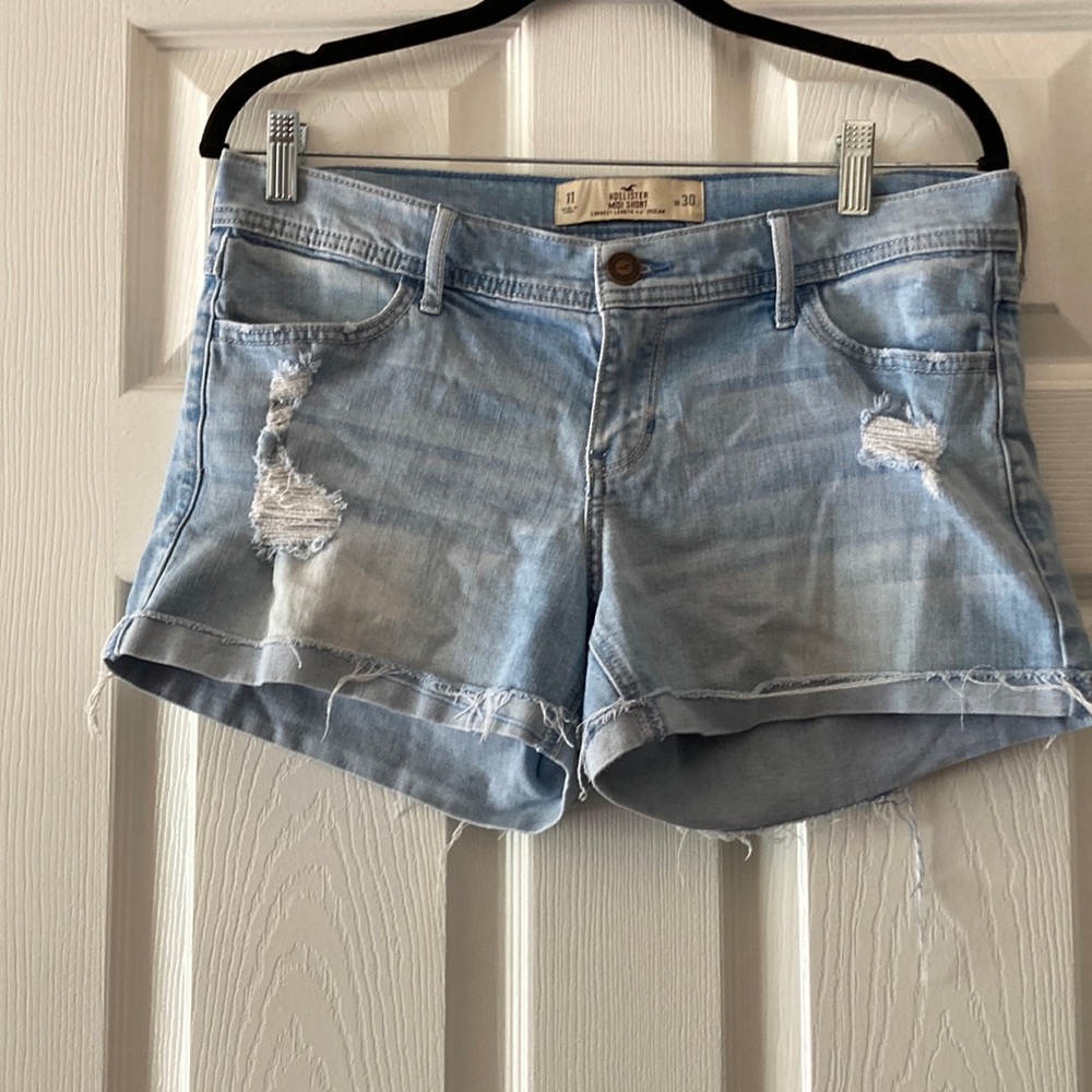 Hollister shorts size 11/30